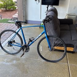 Trek FX2 Disc Bike 