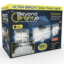 BEYOND BRIGHT X3 MOTION ACTIVATED ULTRA FLOODS LIGHT