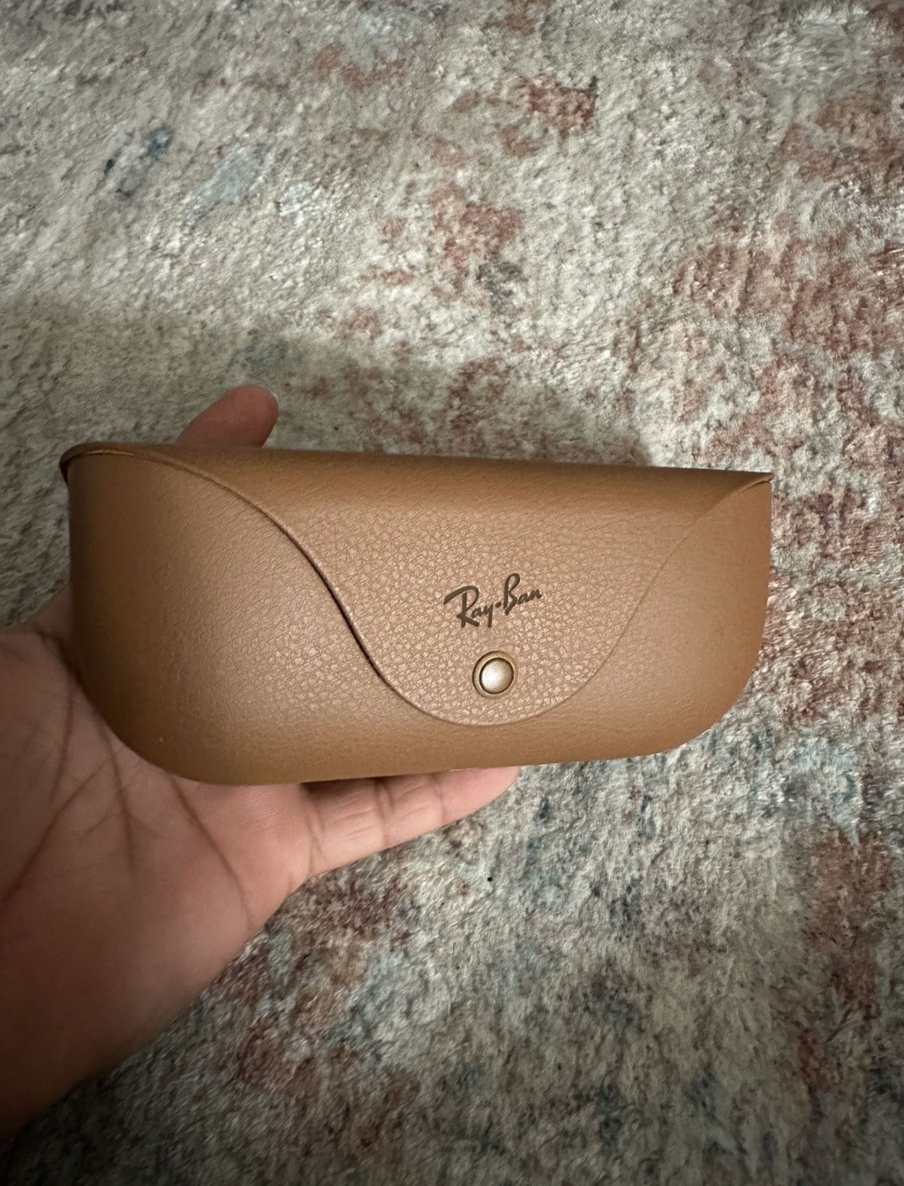 Ray-Ban Wayfarer Polarized Sunglasses – Like New + Case OBO