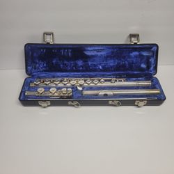 Selmer Bundy I Student Flute