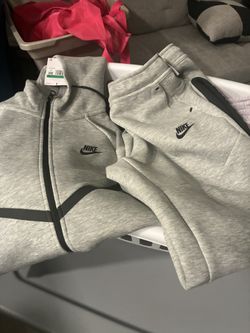 Xl Kids Nike Tech