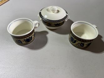 EUC! Vintage Mikasa Intaglio Arabella, coffee/tea mugs (2) and sugar bowl
