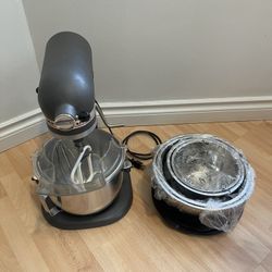 Kitchen Aid 5 QT Stand Mixer W/ Attachments