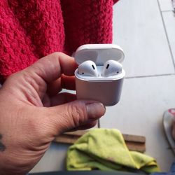 Apple Air Pods