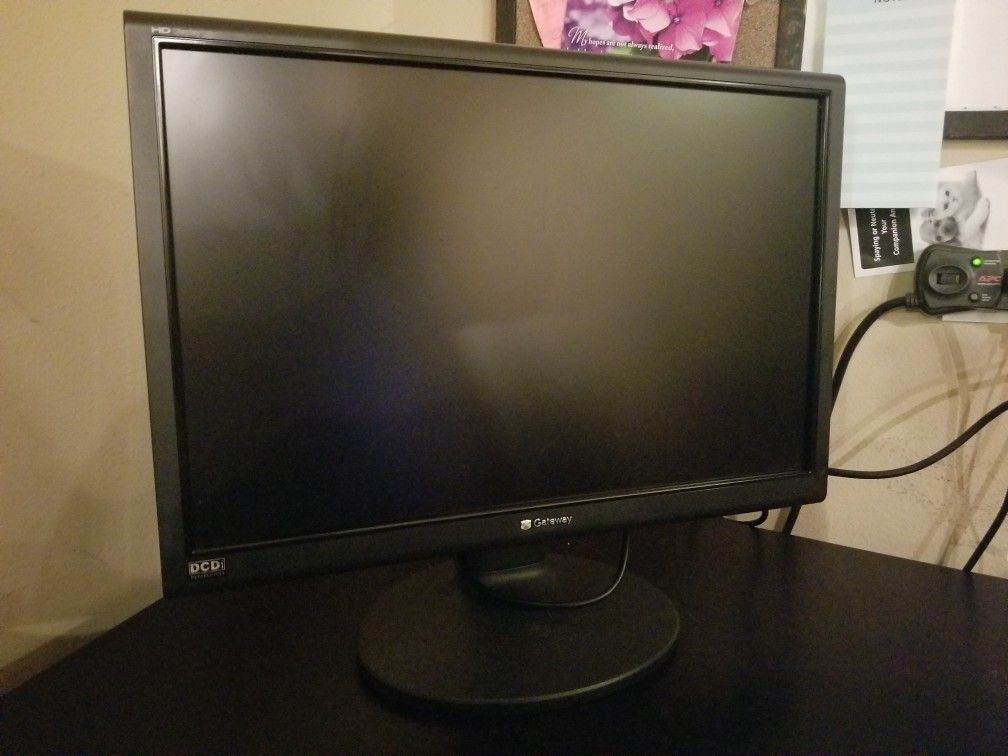 Free! Gateway 22" HD Display LCD Monitor #LP2207