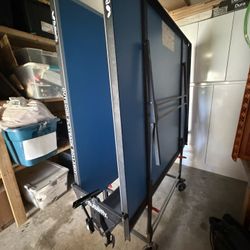 Pin Pon Tennis Table