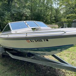 Boat 19 Foot Dixie Bow Rider