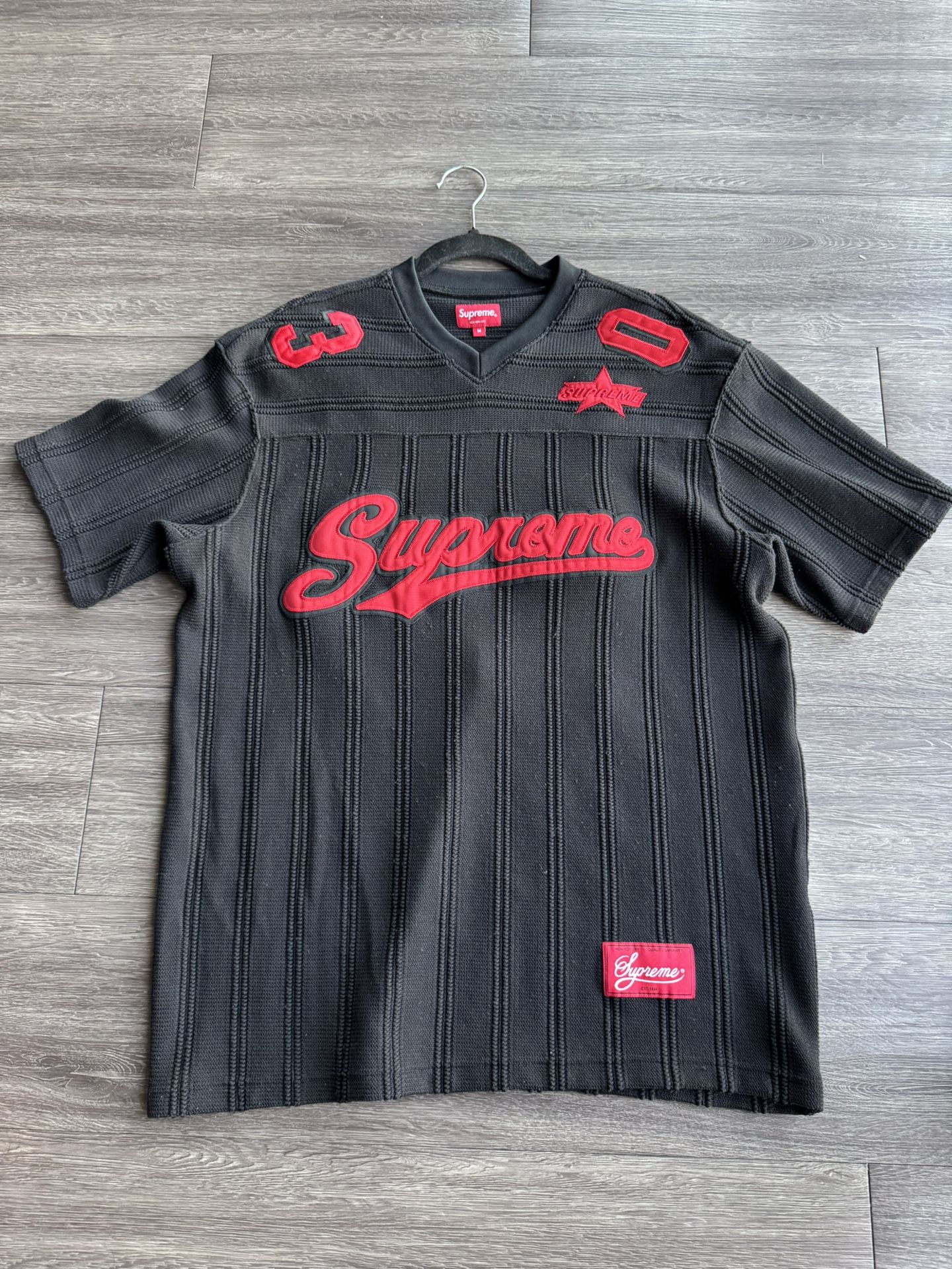 SUPREME MESH STRIPE FOOTBALL JERSEY BLACK RED TEAM SIZE MEDIUM SS21 WEEK 13