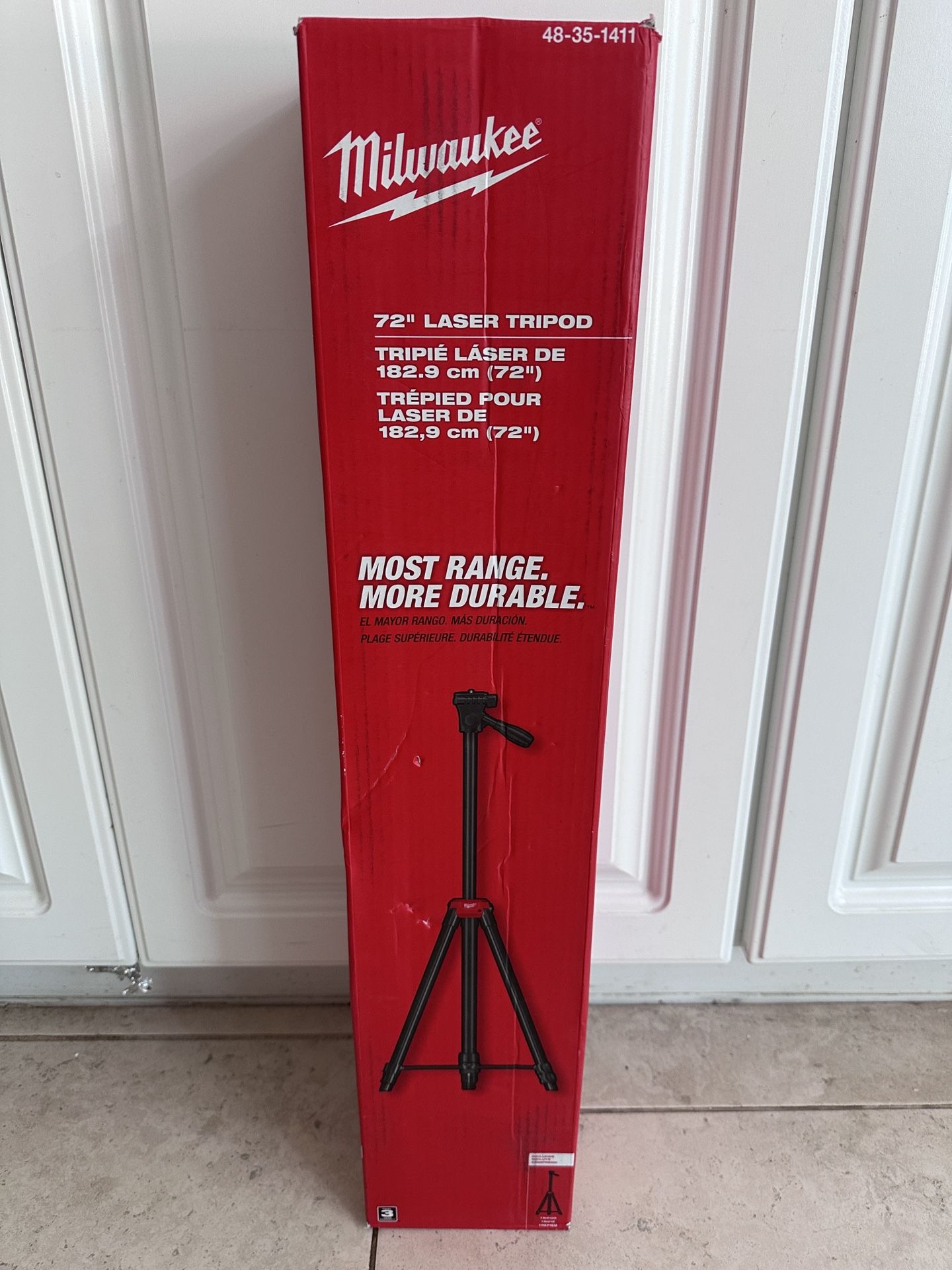 Milwaukee 72 in. Adjustable Laser Level Tripod New!!! Retail: $75+Tax!!! Bottom mounting point on laser level tripod 15 in. precision adjustment Longe