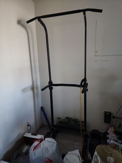 Pull up And Dip Bar Like New