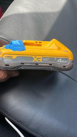 Dewalt battery $30