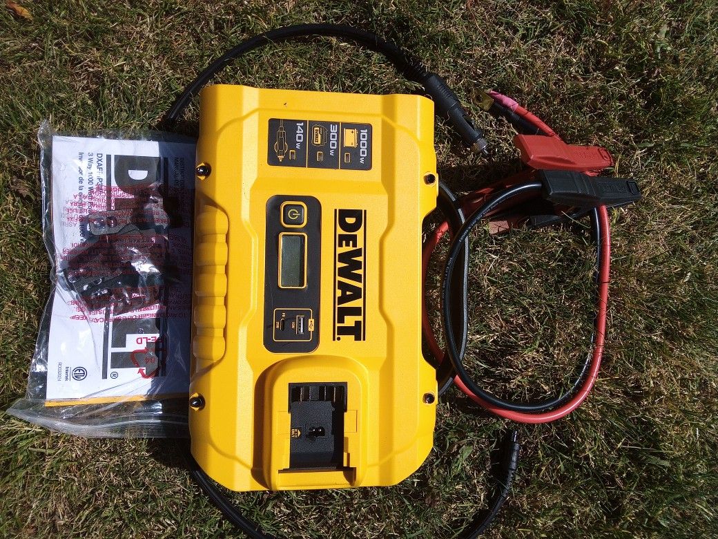 DeWalt 3-way 1000W Power Inverter Brand New