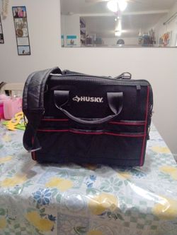 Large over the shoulder Husky tool bag