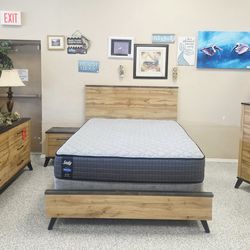 Solid wooden ! Queen/Full/King Bedroom Set, Free Shipping