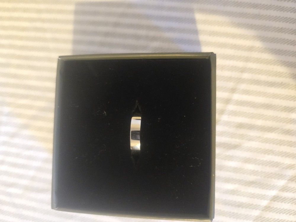 Women silver ring size 6.5