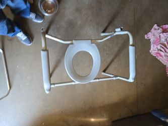 Free Toliet Comode Or Above Toliet Stand Extra Wide