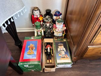 Collection of 19 Nutcrackers