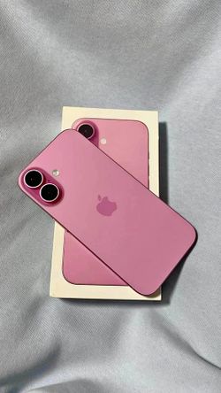 iPhone 16 (NEW) got 2 iphones as presents on my bday.