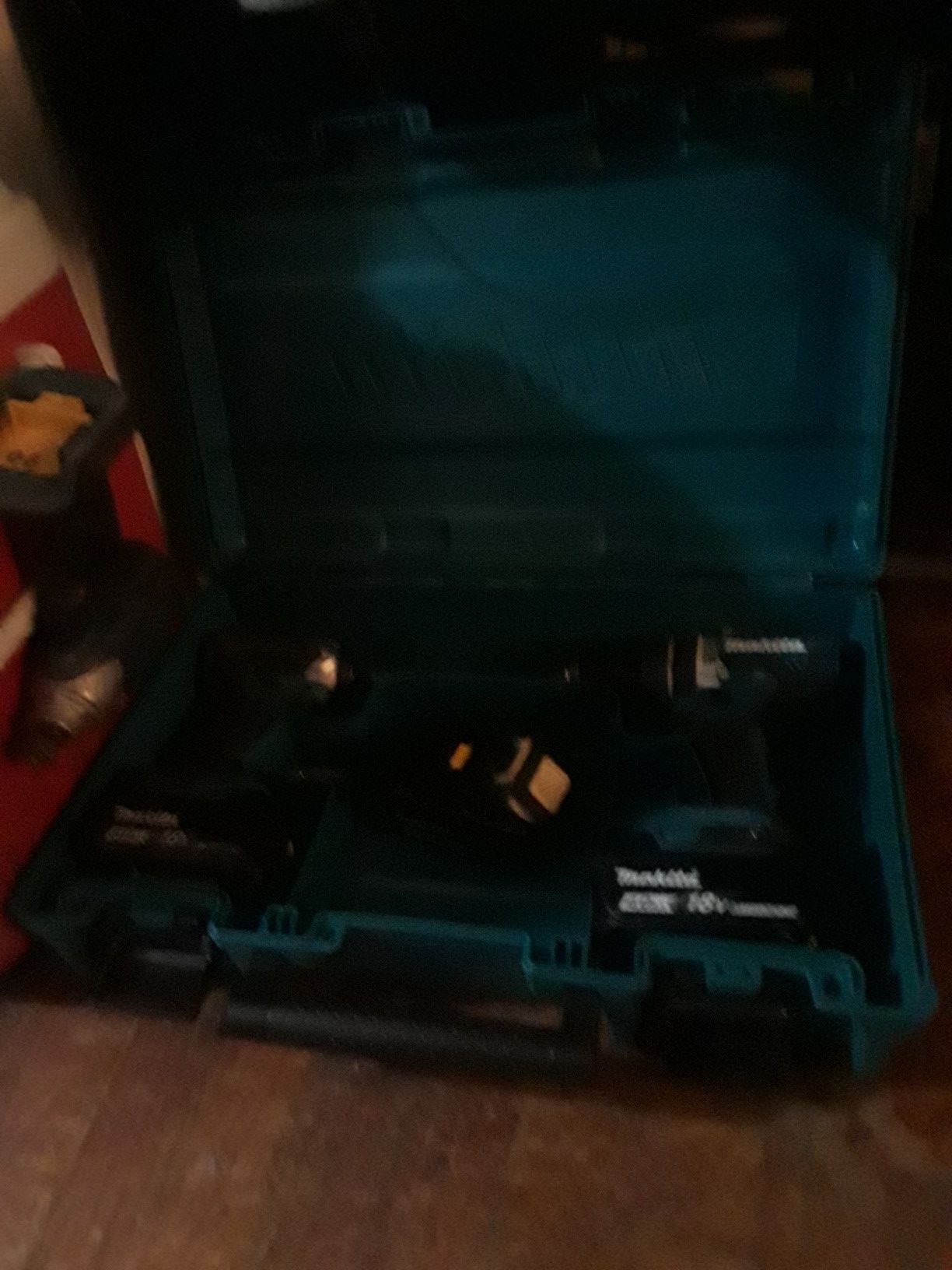 Makita 18 volt impact and drill with charger and 3 batteries $150 obo