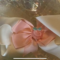 “Hair Bow Homemade “ Cream With Peach 