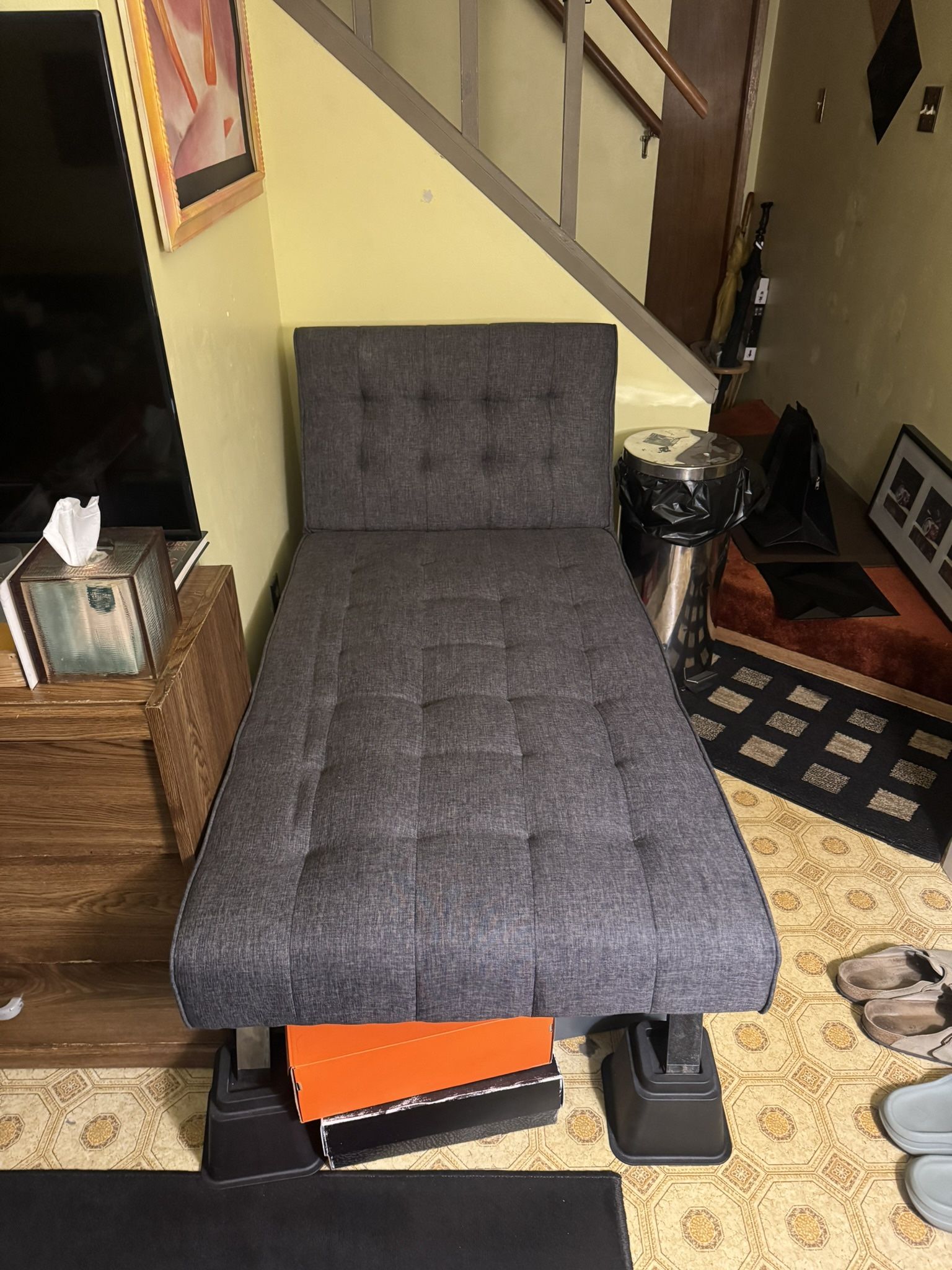 Foldable Fouton Couch