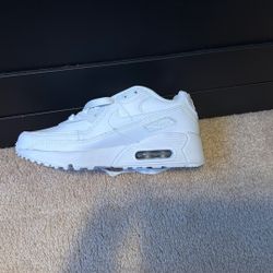 Brand New Nike Air Max 1.5y Kids