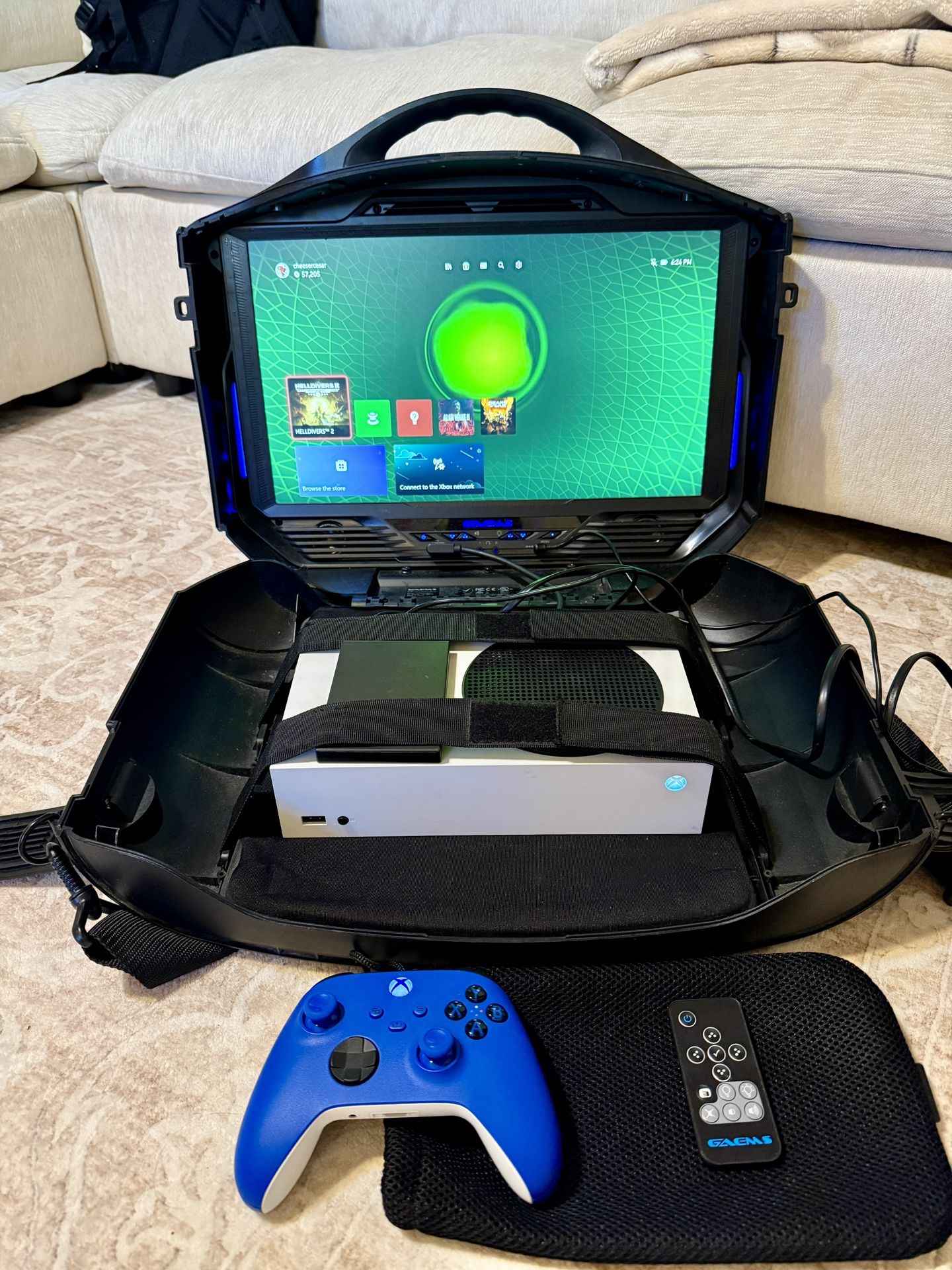 Xbox Series S plus Portable Gaems Case