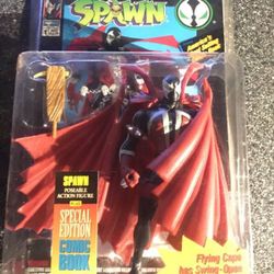 Todd Mcfarlane's Spawn Action Figure with Special Edition Comic Book