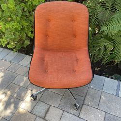 Steelcase Pollack Style Vintage Office Chair