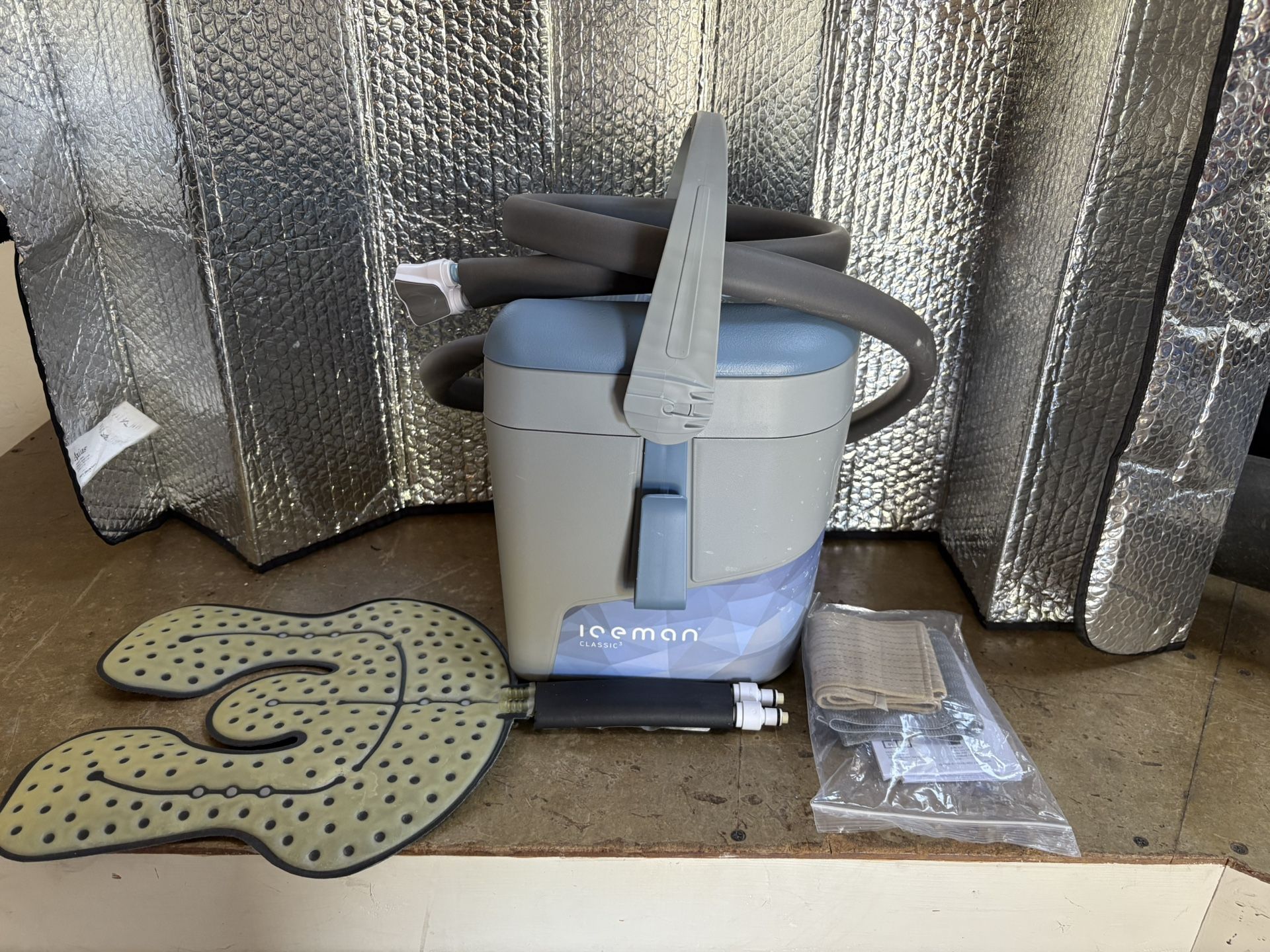 DONJOY ICE MACHINE