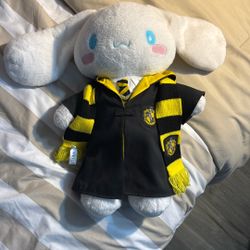 Cinnamon Roll Build A Bear + Harry Potter Suit