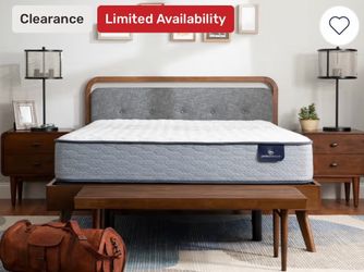 Full size mattress ( great condition)