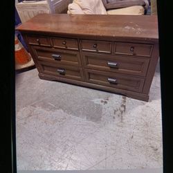 Hello customer I have a nice dresser have six drawers in a great condition