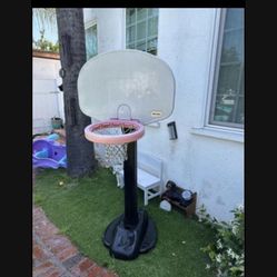 Basketball Hoop 