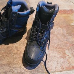 US POLO Assoc. Boys Winter Boots...size7