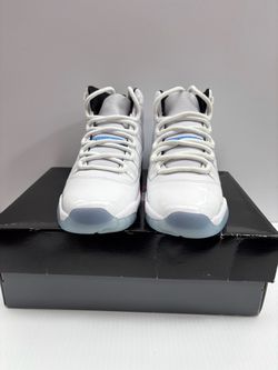Air Jordan 11 Retro Legend Blue Sneakers