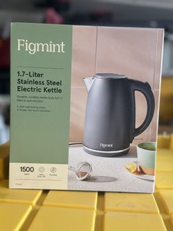 1.7 L Electric Kettle with Thin Chrome Trim Band - Painted Stainless Steel - Figmint
