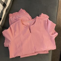 Women’s scrubs small