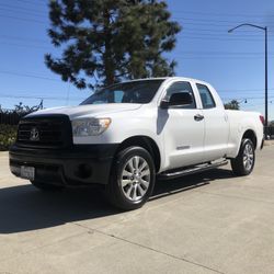 2011 Toyota Tundra Double Cab - Excellent Condition - Free Warranty!!!