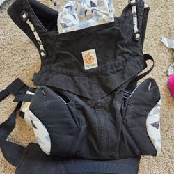 Ergo Baby Carrier