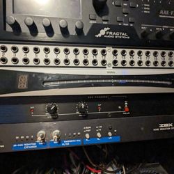 KORG DTR-1000 Tuner