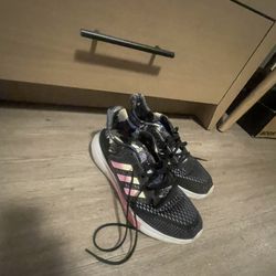 Adidas Women’s Athletic Sneaker 