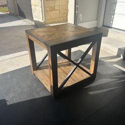 Wood And Metal Side Table 