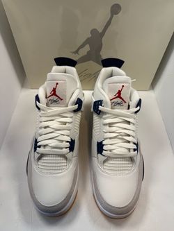 Jordan 4 SB Navy