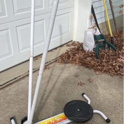 Nordic Track Twist And Ski Exercise Equipment.  Folds Flat for Storage