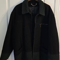 Men's Wool two colors black and dark green  of short coat, nice design Xl