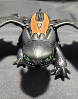 How To Train Your Dragon Night Fury Toothless Black 9" Figure Action Toy Dreamworks Collectible 