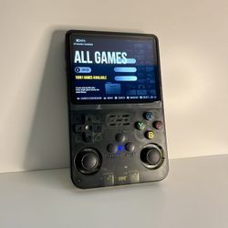 R36S Handheld Game Console 