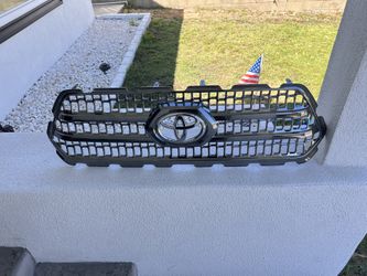 2016 - 2023 Toyota Tacoma bumper Grill