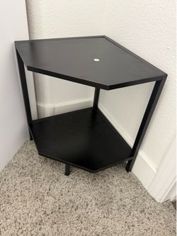 14” corner table black